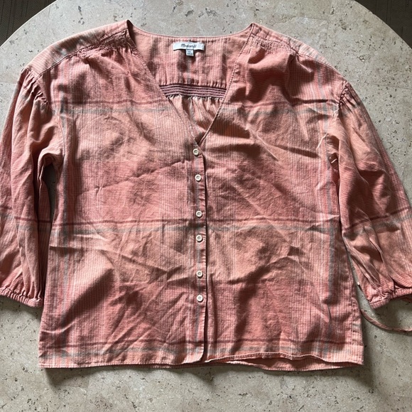 Madewell Pink Relaxed Button Down Shirt - Picture 2 of 8